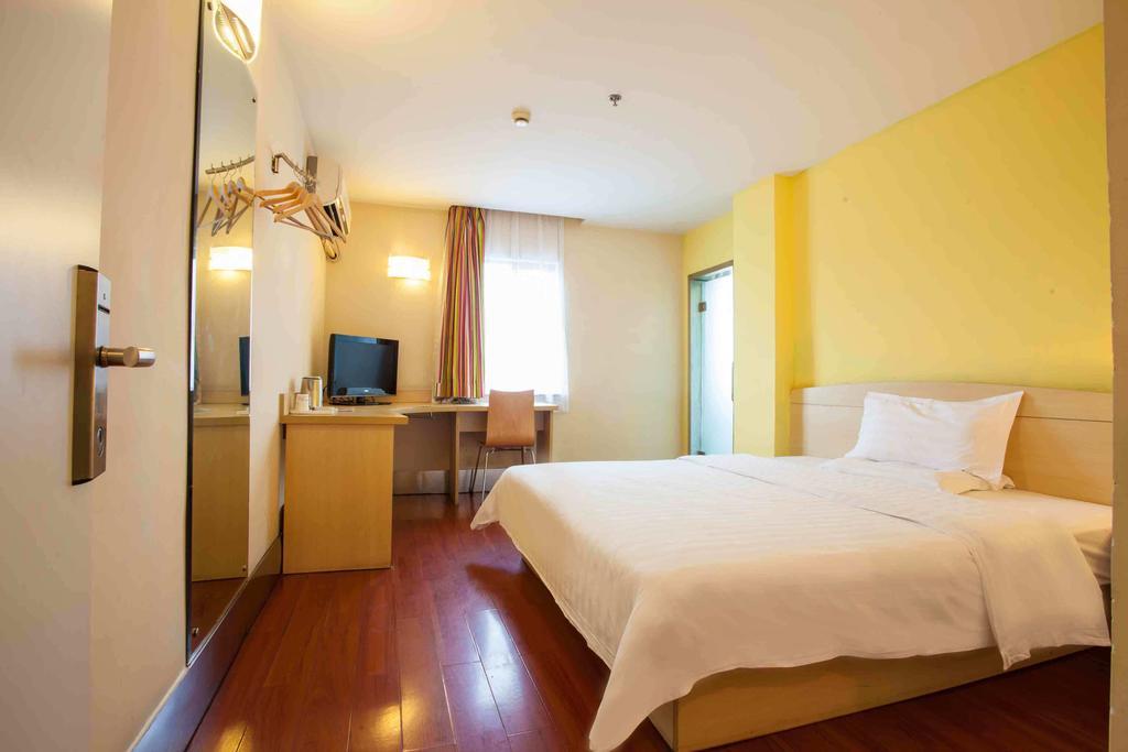 7Days Inn Dali Ancient Town Dali (Yunnan) Rum bild